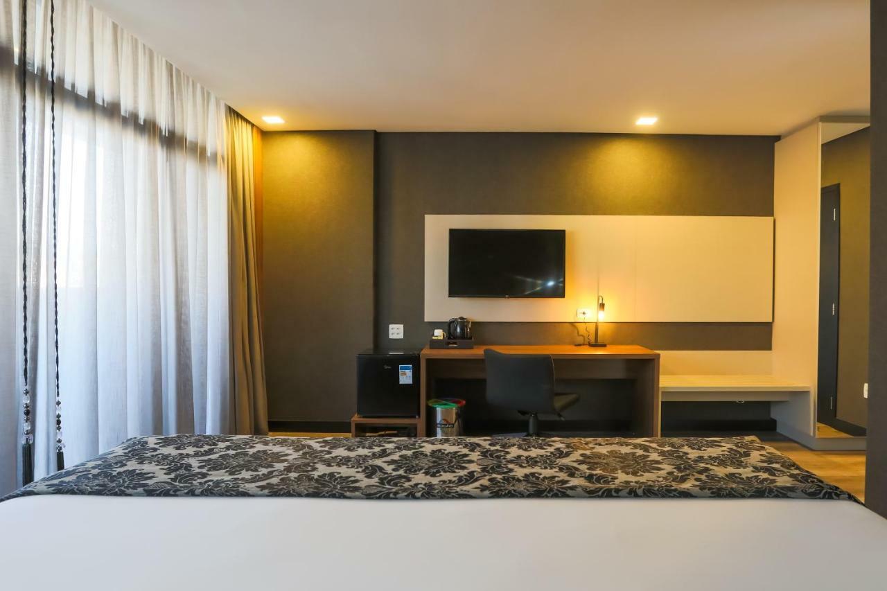 Ramada Hotel & Suites Osasco Bagian luar foto